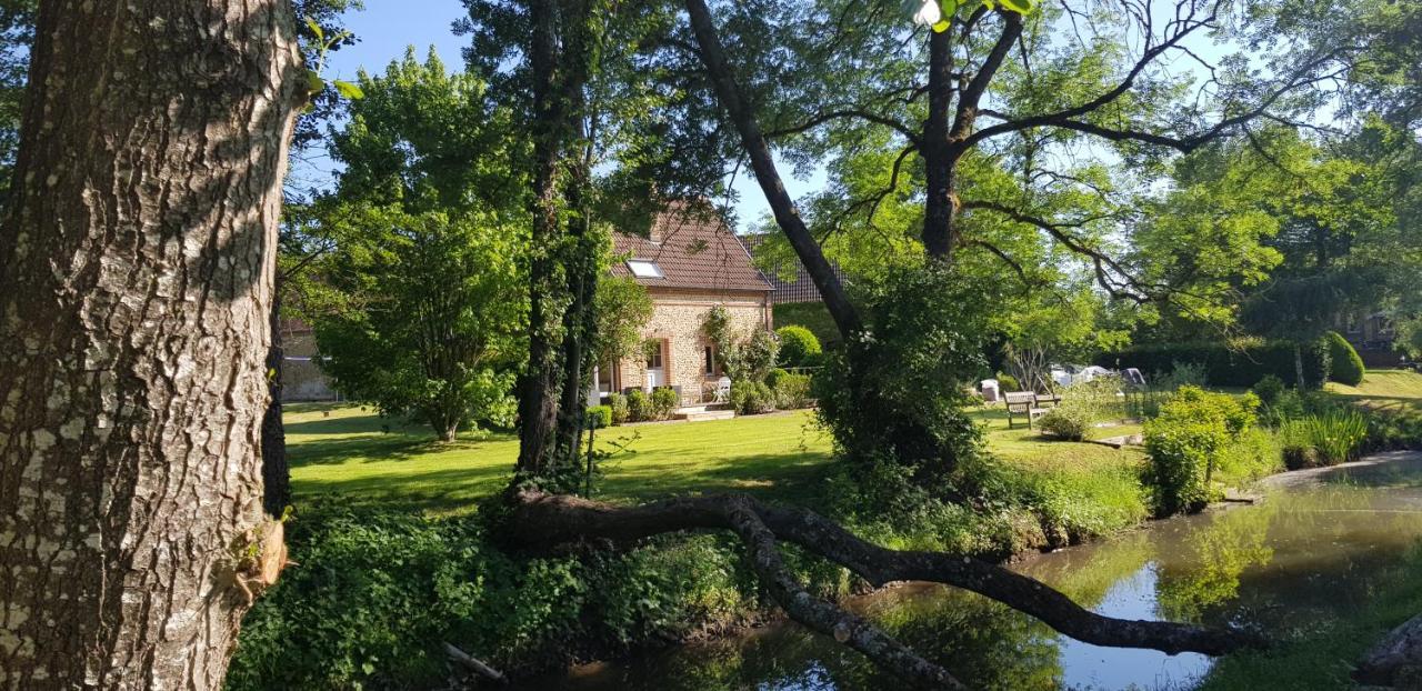 Hotel La Maison D'Amis Du Moulin La Chapelle-Viel Exterior foto